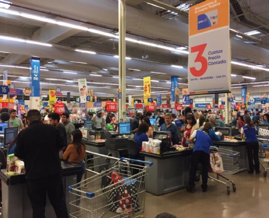 El importante reclamo de los trabajadores de grandes tiendas del retail de cara al Viernes Santo