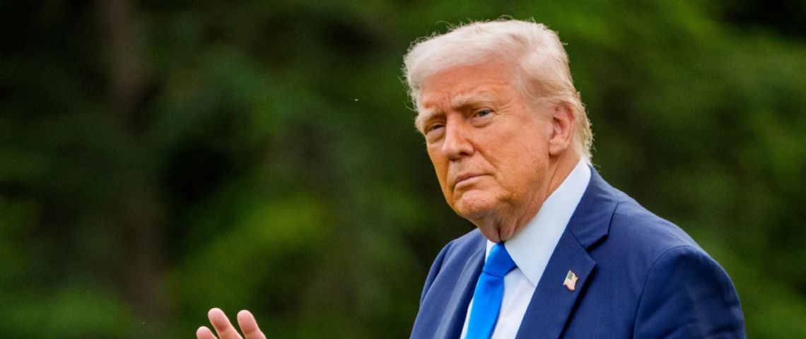 Donald Trump se planta contra Apple y exige que deje de producir iPhones en India