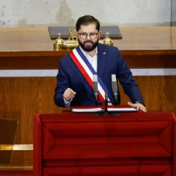 Cadem indica que hay un alza en la aprobación de Gabriel Boric tras nueve meses