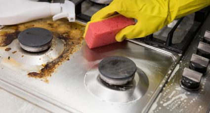 El desengrasante casero que dejará tu cocina reluciente en minutos