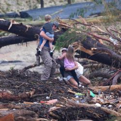 Repentinas inundaciones provocan una catástrofe en Texas