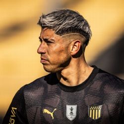 Brayan Cortés debutó en Peñarol y resalta lo que muchos intuían