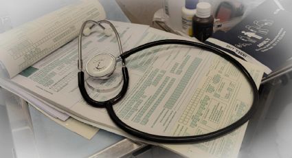Diputados exigen sanciones para funcionarios que fueron al casino con licencias médicas