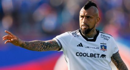 Arturo Vidal recibe la noticia que lo entusiasma en Colo Colo