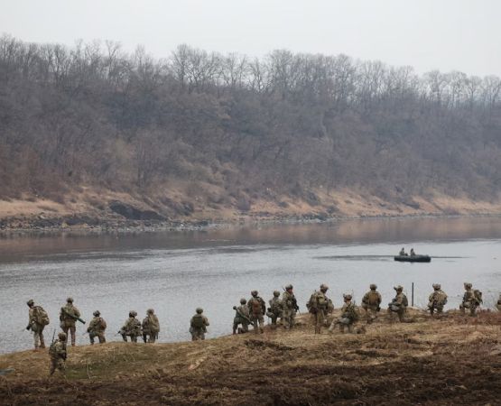 El Ejército de Corea del Sur anuncia que rescató a un desertor norcoreano en el río Han