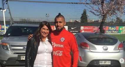 Arturo Vidal lejos de su madre, Jacqueline Pardo, en un momento clave