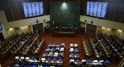 Diputados de la oposición toman dura postura ante el enuncio de Sinovac