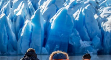 Un impresionante desprendimiento en el Glaciar Grey conmovió a los turistas