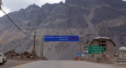 Vuelven a abrirse las fronteras nacionales a un año de la segunda ola de COVID