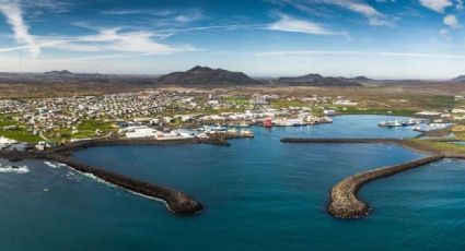 Evacúan a 4 mil personas en una ciudad de Islandia ante una posible erupción volcánica