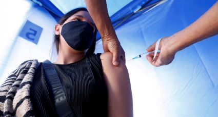 Minsal anuncia llegada de nueva vacuna contra el Covid 19: quiénes deben recibirla