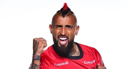 Arturo Vidal recibió regalo que lo emocionó al extremo