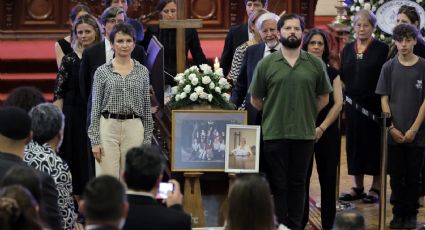 Gabriel Boric y Carolina Tohá despidieron a Mercedes Bulnes en el Congreso