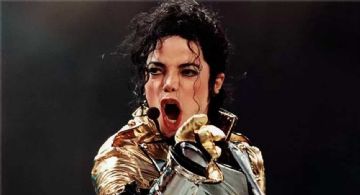 Subastan la histórica chaqueta que Michael Jackson usó en "Billie Jean"