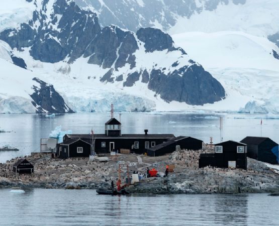 Rusia descubrió reserva de petróleo en zona de la Antártica reclamada por Chile y Argentina