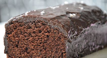 Haz un budín de chocolate húmedo con esta receta que te encantará