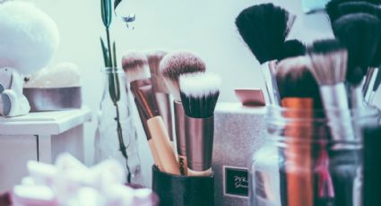 Truco fácil y eficaz para alargar la vida útil de tus brochas de maquillajes