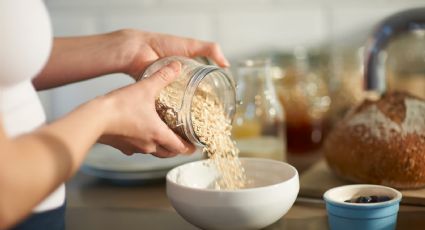 Una sopa con verduras y avena que sirve para combatir el tránsito lento