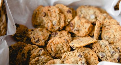 Aprende a hacer unas galletas de avena y naranja ideales para la merienda