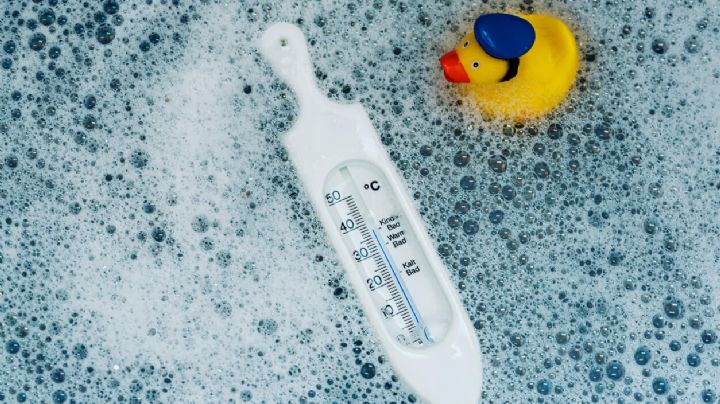 Consejos para bañar a un bebé en pleno invierno