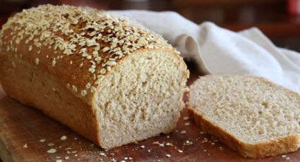 El pan de avena para tus desayunos que se hace con solo tres ingredientes