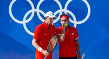 Nico Jarry y Alejandro Tabilo rompen el maleficio y avanzan en París 2024