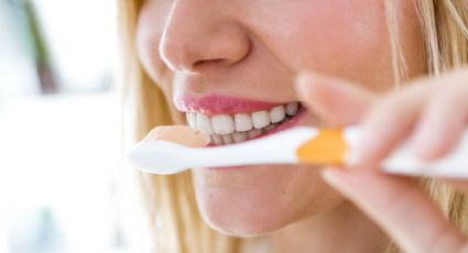 La fruta que hace un gran aporte para eliminar el sarro dental