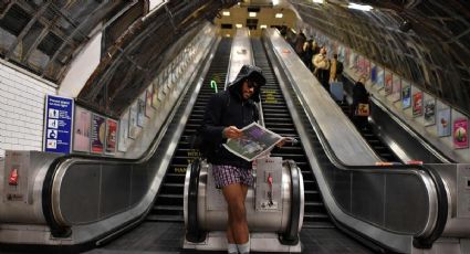 En la ciudad Londres festejaron el Día de viajar sin pantalones en el Metro: el insólito motivo