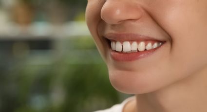 ¿Por qué se tuercen los dientes? Los hábitos silenciosos que afectan la sonrisa y cómo solucionarlo