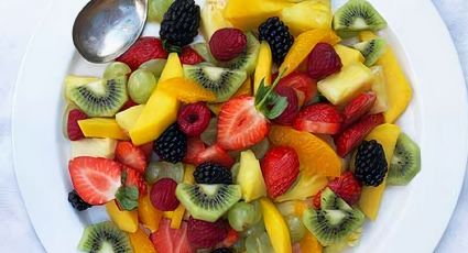 Descubre fruta que fortalece los huesos y mejora la producción de colágeno de forma natural