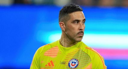 Claudio Bravo ningunea la Conference League tras la derrota del Betis en la final