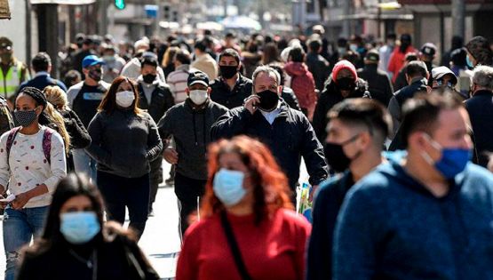 Los virus respiratorios de la época avanzan y las autoridades llaman a la población a vacunarse