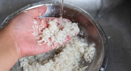 Por qué es importante lavar el arroz antes de cocinarlo: el secreto que lo cambia todo