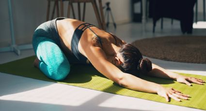 Así se puede usar el yoga para alivianar la indigestión