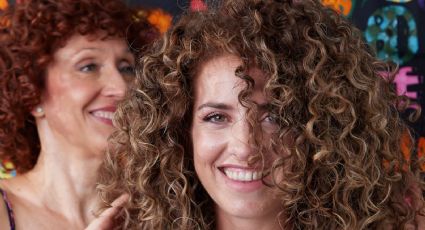 Cabello rizado: cómo peinarlo bien y lograr una definición sin frizz