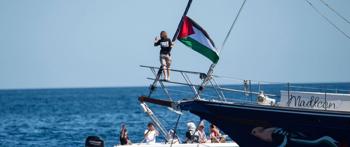 Israel detiene la embarcación con ayuda para Gaza en donde viajaba Greta Thunberg