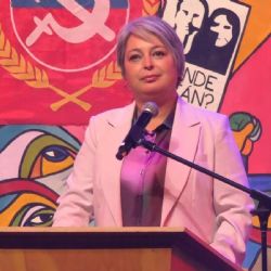 Jeannette Jara habla fuerte y claro sobre su militancia en el PC