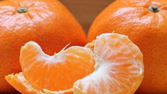 El truco natural que tu cabello necesita: por qué la mandarina es una aliada en el shampoo
